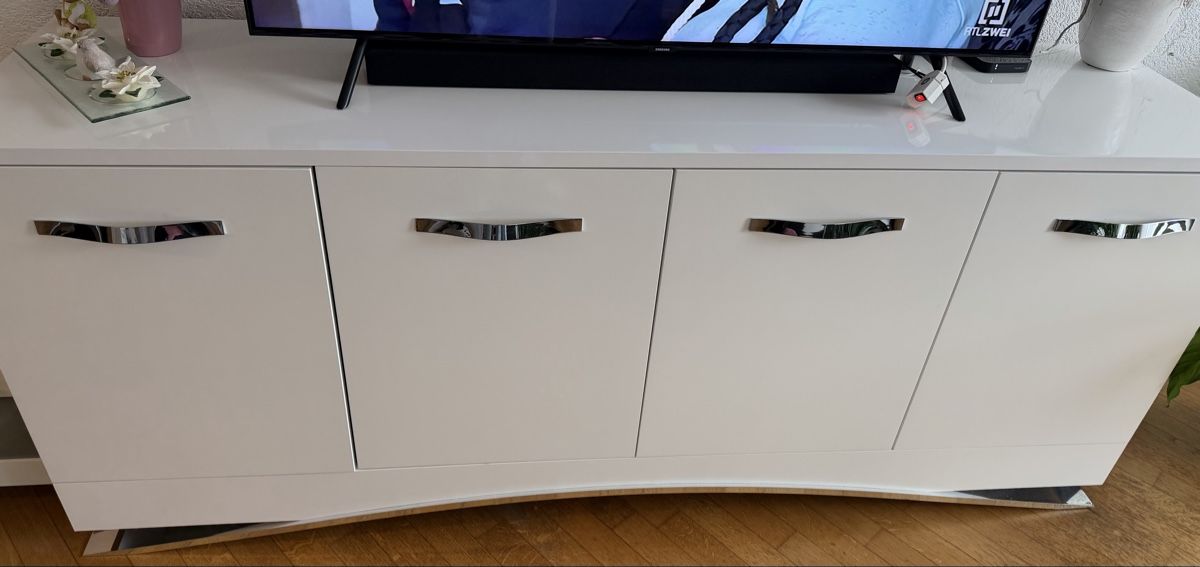 Mobili TV: TV Board LETZTE CHANCE – Usato da Tägerig venduto da pri_9ylt 1