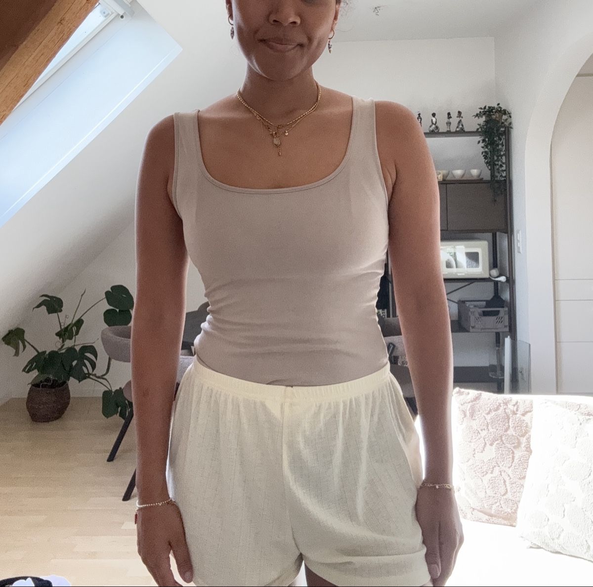 Zara Tops: Zara Body – D'occasion à Winterthur par Flomiverse
