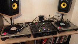 Set up DJ