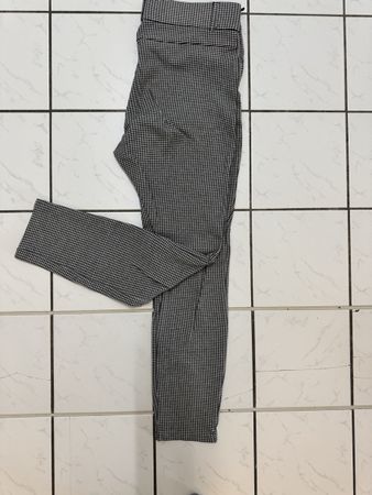 Zara Damen Stoffhose Gr. 38 Schwarz Weiss Karomuster