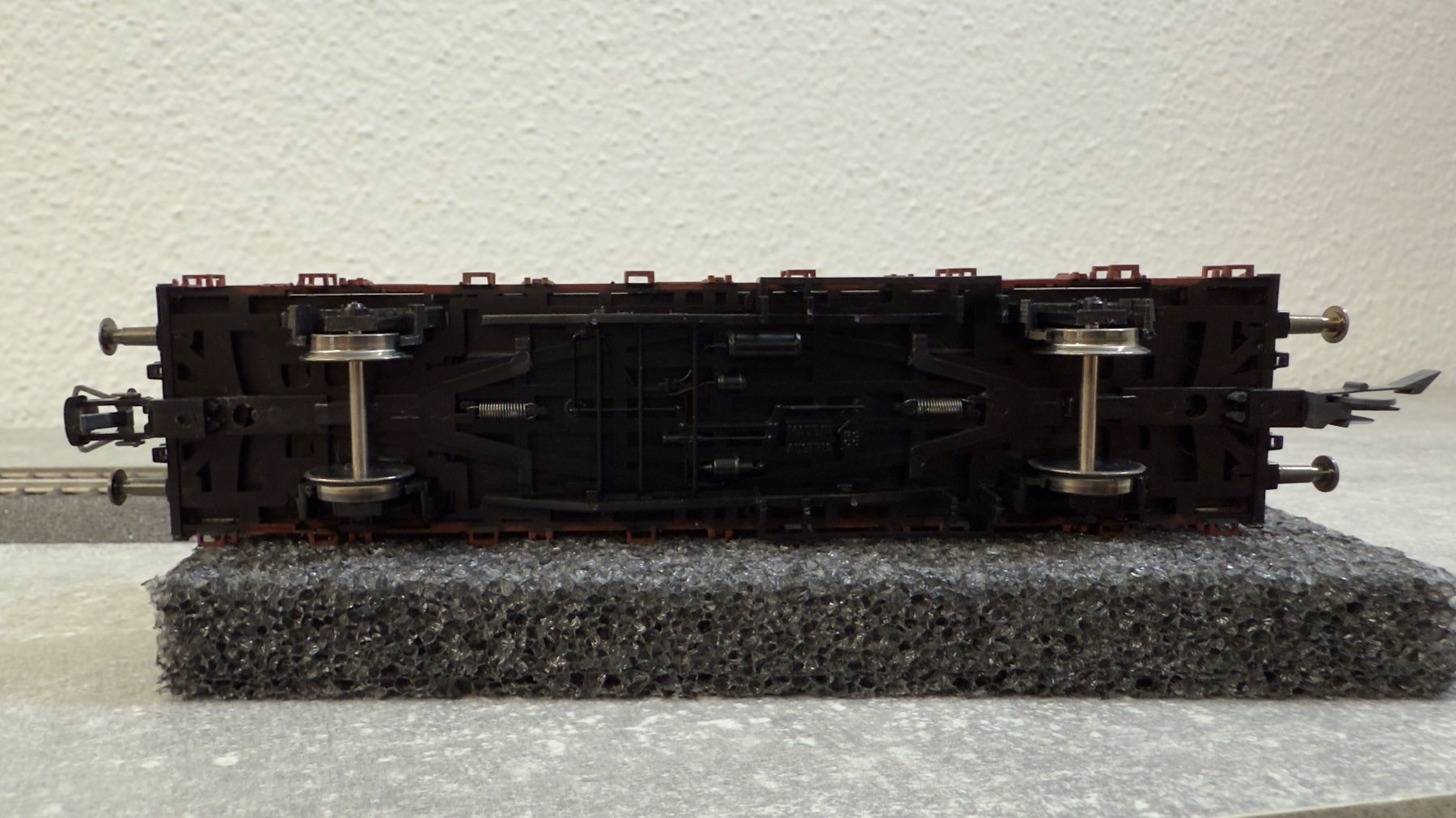 Roco Modellini di ferrovie: Roco Güterwagen mit Ladung H0 / AC – Usato da Schlieren venduto da rat_lq6b 4