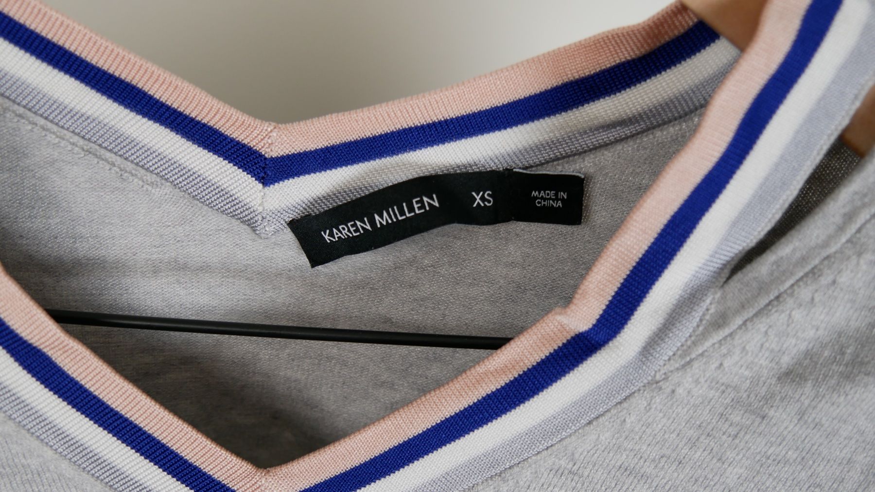 Karen Millen Maglioni & Felpe: Karen Millen Strickpullover Sweater Streifen grau – Nuovo (secondo la descrizione) da Zürich venduto da julia_vina 2