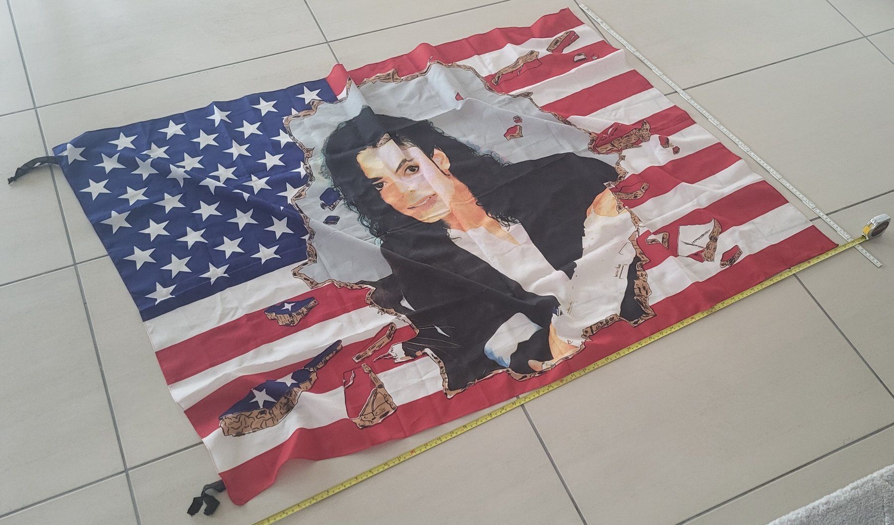 Bandiere: Drapeau Michael Jackson collector - USA - vintage! – Usato da Romont FR venduto da Glonounou 1
