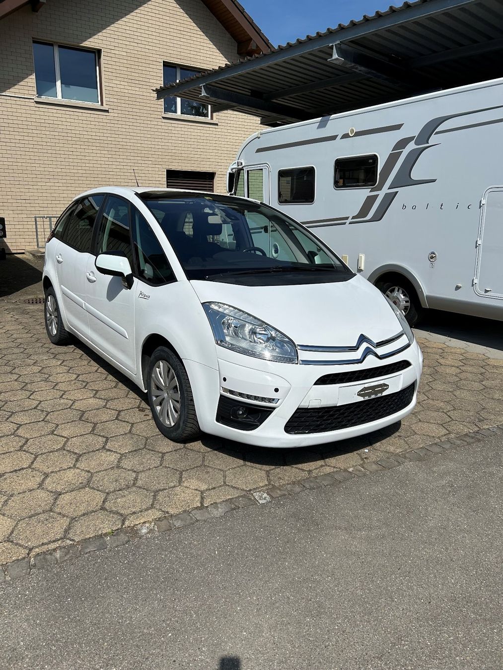 Citroën Automobili: Citroen C4 Picasso – Usato da Stüsslingen venduto da boschservice 1
