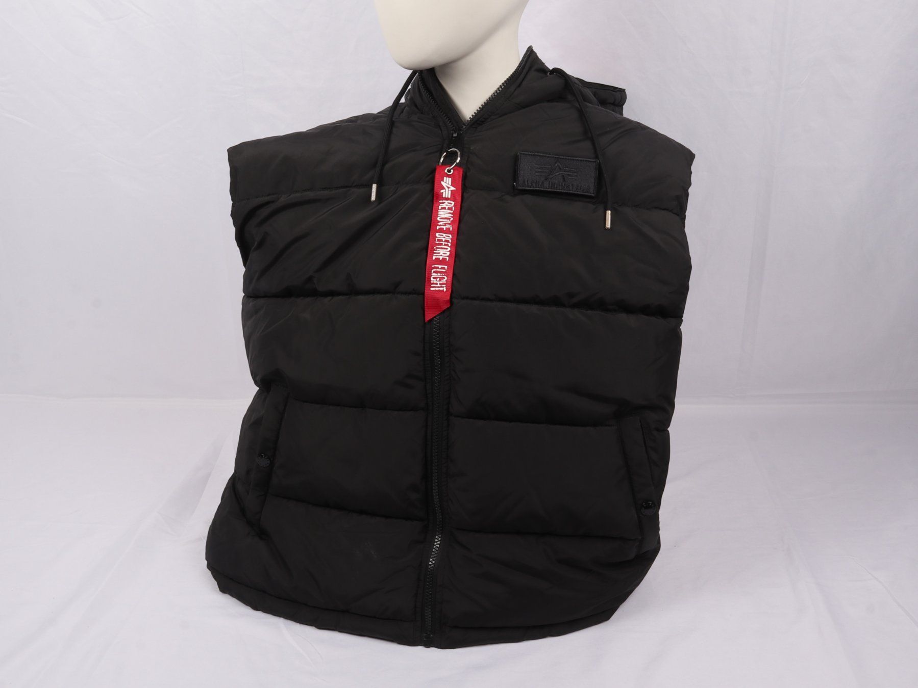 Alpha Industries Gilet & Giacche: ALPHA Gilet Gr. XXL – Usato da Steinen venduto da Restwert_Steinen 5