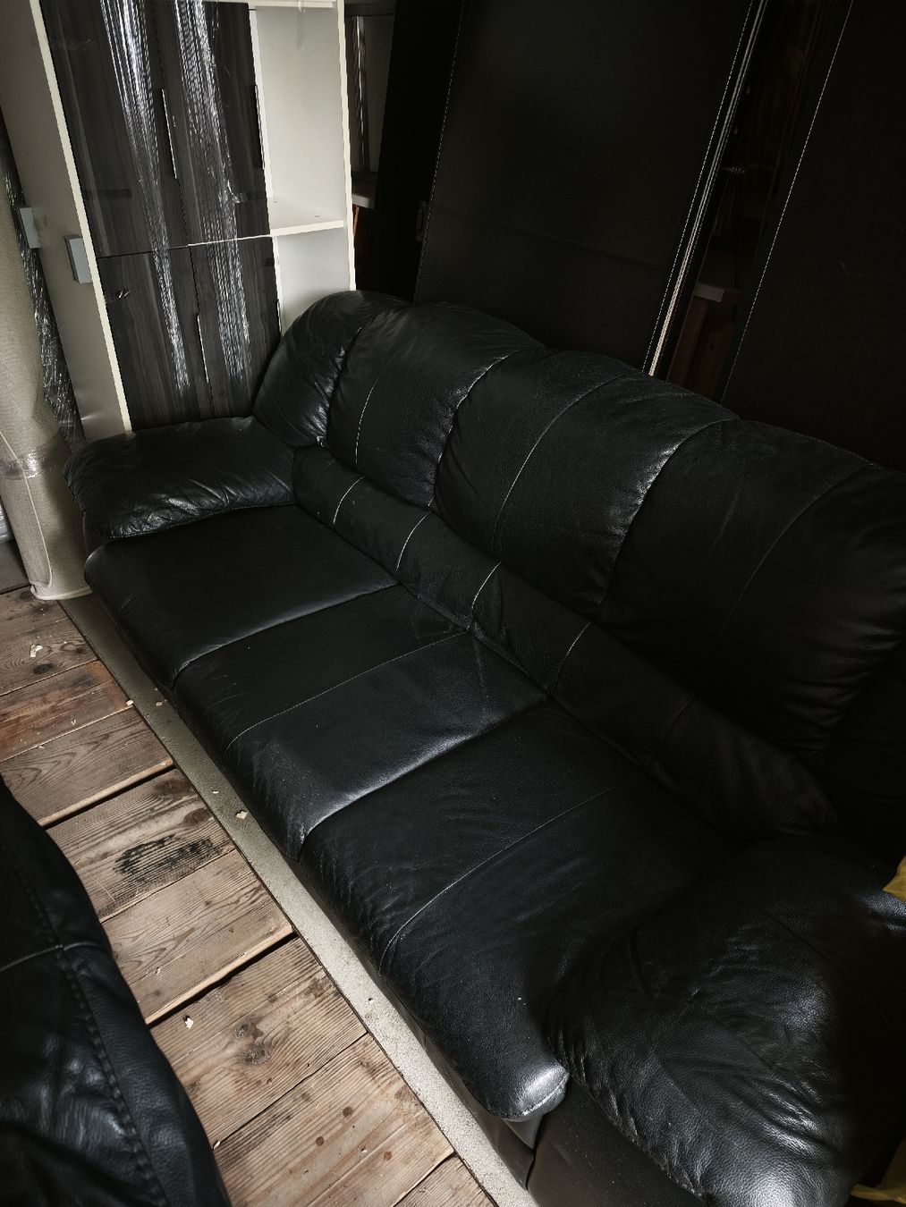Sofas: Echtleder Sofa 2x3er gebraucht – D'occasion à Dagmersellen par Salke330 2