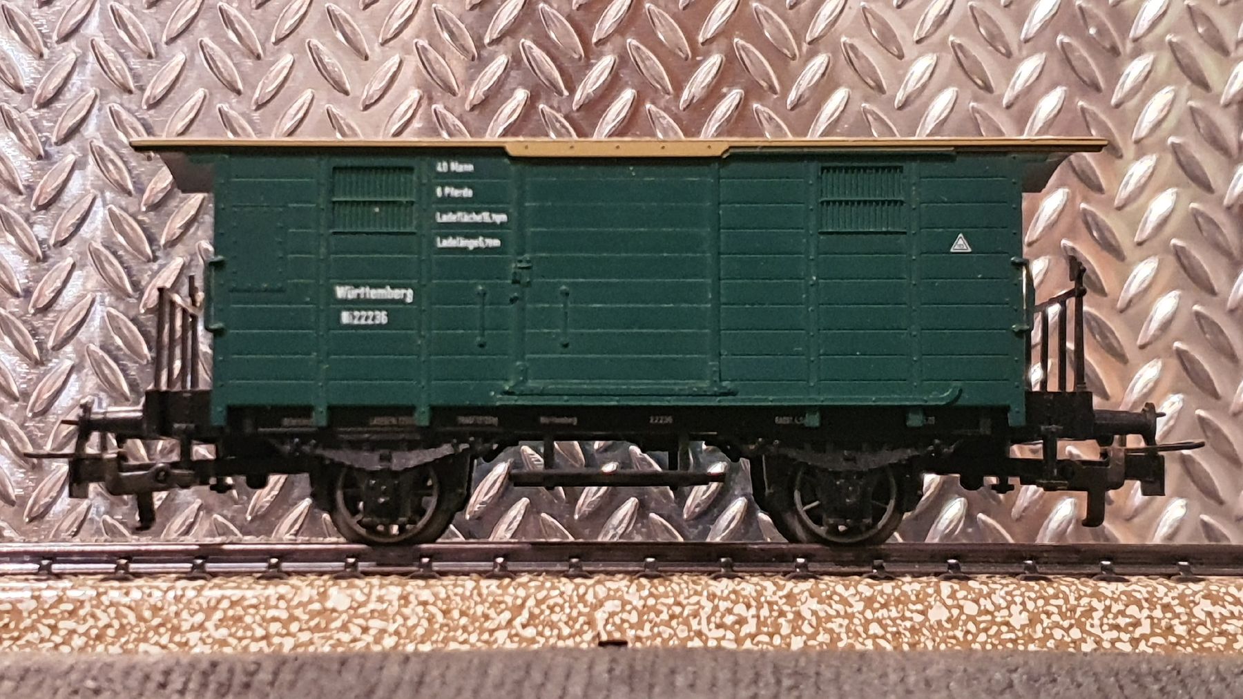 Märklin Modellini di ferrovie: MÄRKLIN 4685 GÜTERWAGEN  – Usato da Männedorf venduto da Modellbau-wyss