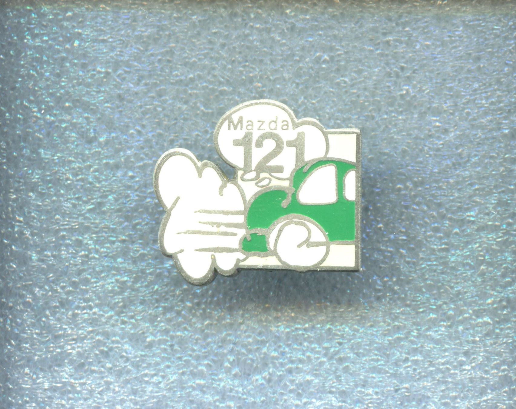 Placchette & Badge: Mazda  121 – Usato da Winterthur venduto da Sammleroase