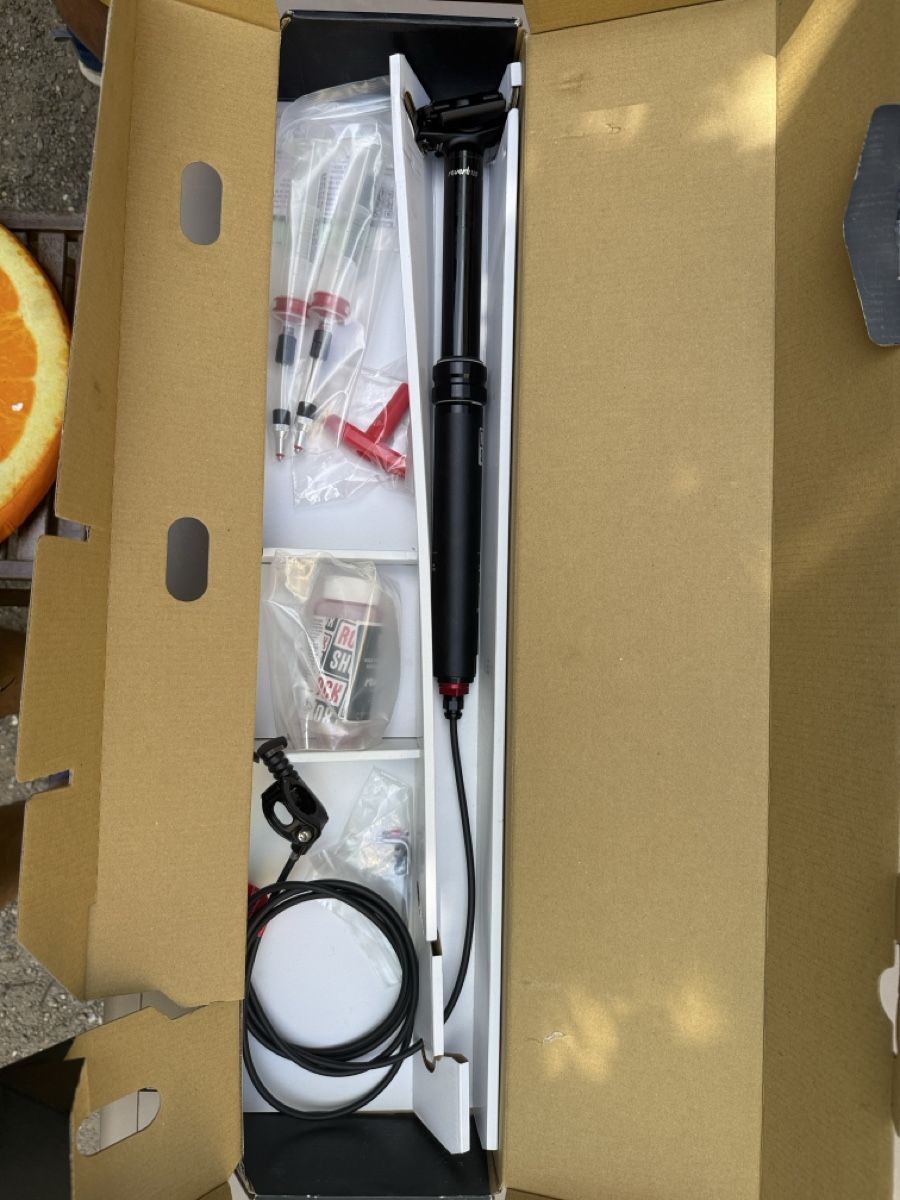 Rockshox Pièces détachées: ROCKSHOX Reverb – Neuf avec emballage d'origine à Lausanne par LucienR3000