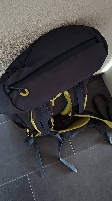 Zaini: Wanderrucksack 30L – Usato da Uffikon venduto da sab_kl97 1