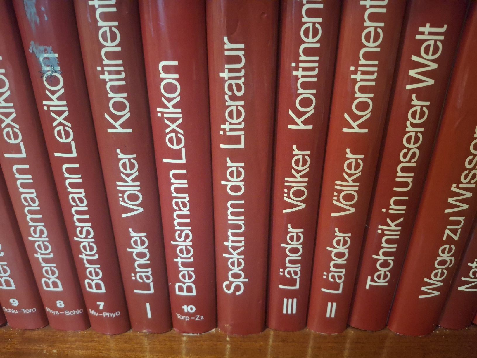Livres: Bertelsmann Lexikon – D'occasion à Salavaux par oski06 1