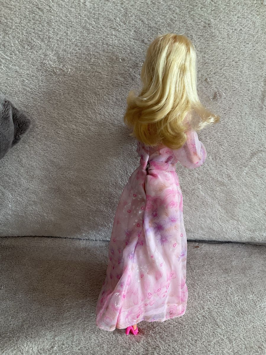 Bambole: Kissing Barbie – Usato da Herbriggen venduto da Sehrazade 2