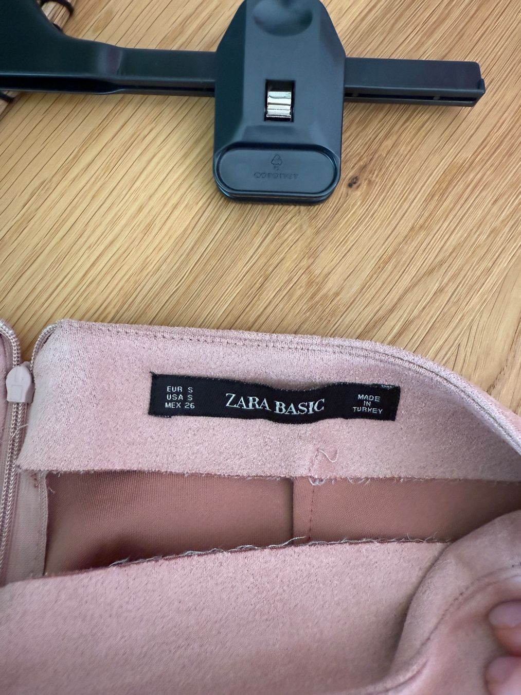 Zara Hosen: skort (s) – Gebraucht aus Freidorf TG von zweithandware 2