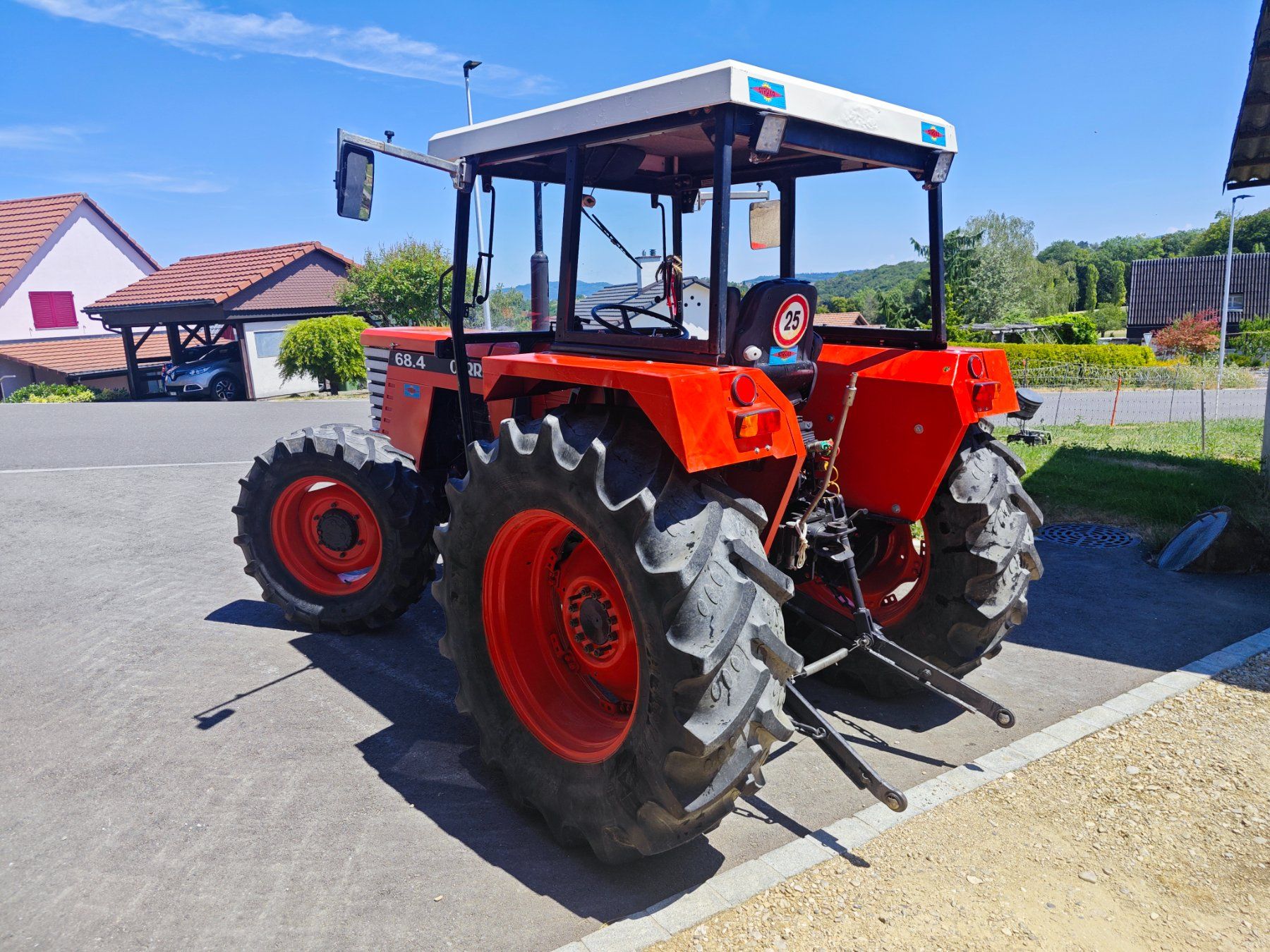 Carraro Tracteurs: Traktor CARRARO 68-4 4x4 – D'occasion à St. Pantaleon par Budy3 2