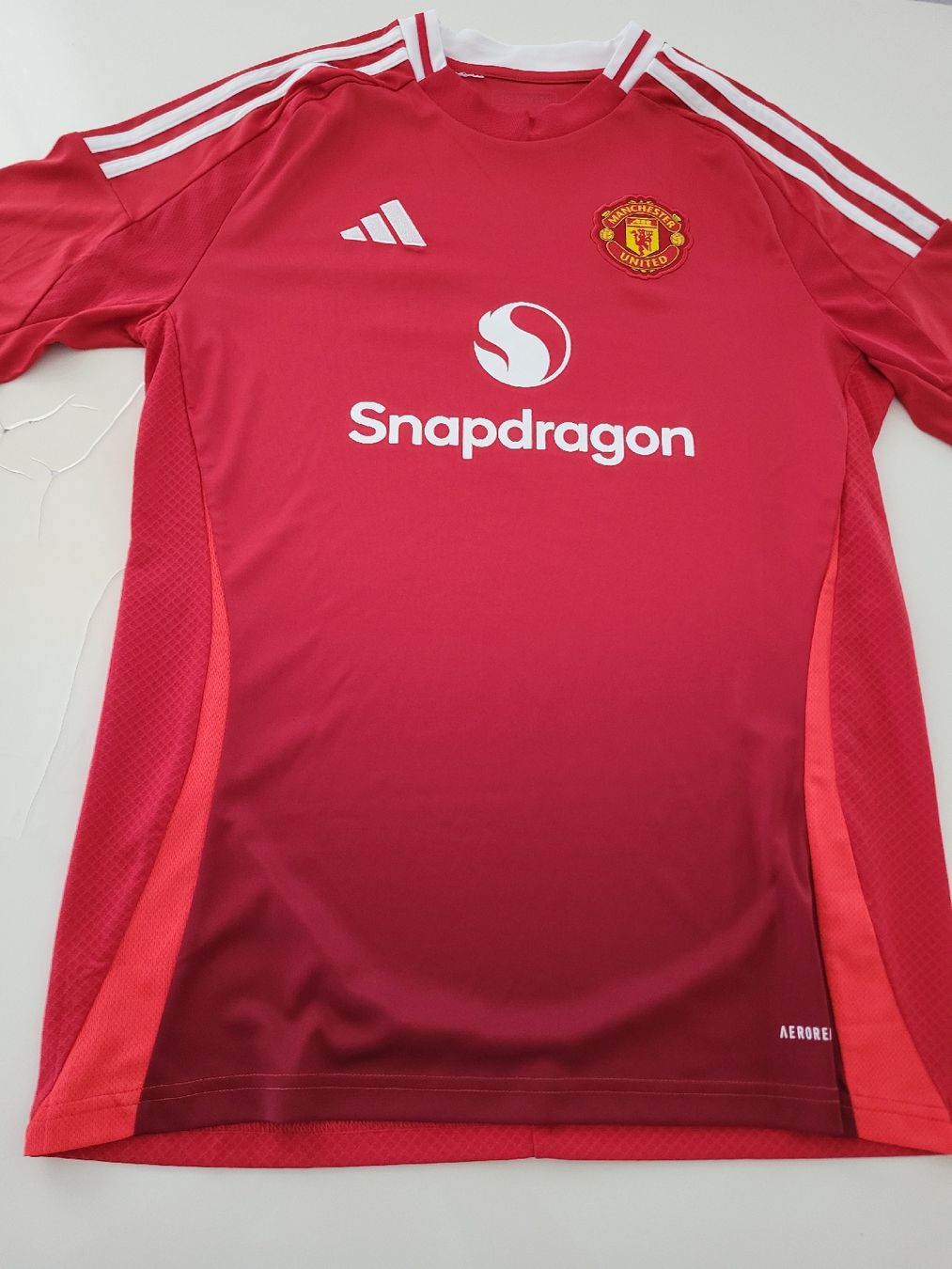 Adidas Trainer, Turnhosen & -trikots: Man United Trikot – Neu (gemäss Beschreibung) aus Bäretswil von electra_01