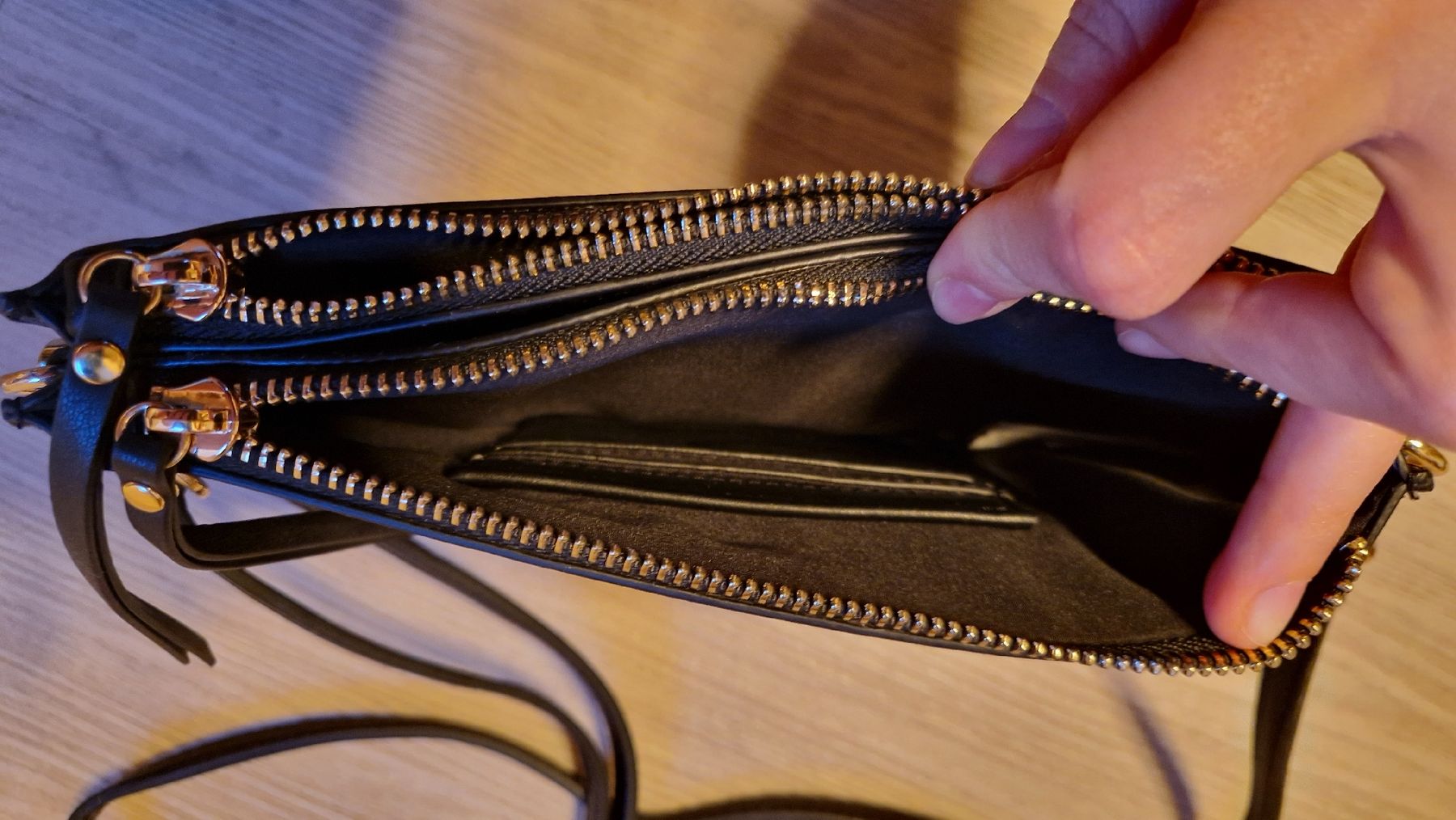 Borse da donna: Expatrié Handtasche – Nuovo (secondo la descrizione) da Wädenswil venduto da cyr_w2d5 2
