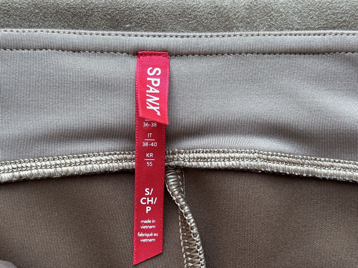 Spanx Leggings: SPANX Leggings – Usato da Zürich venduto da ConnieS01 2