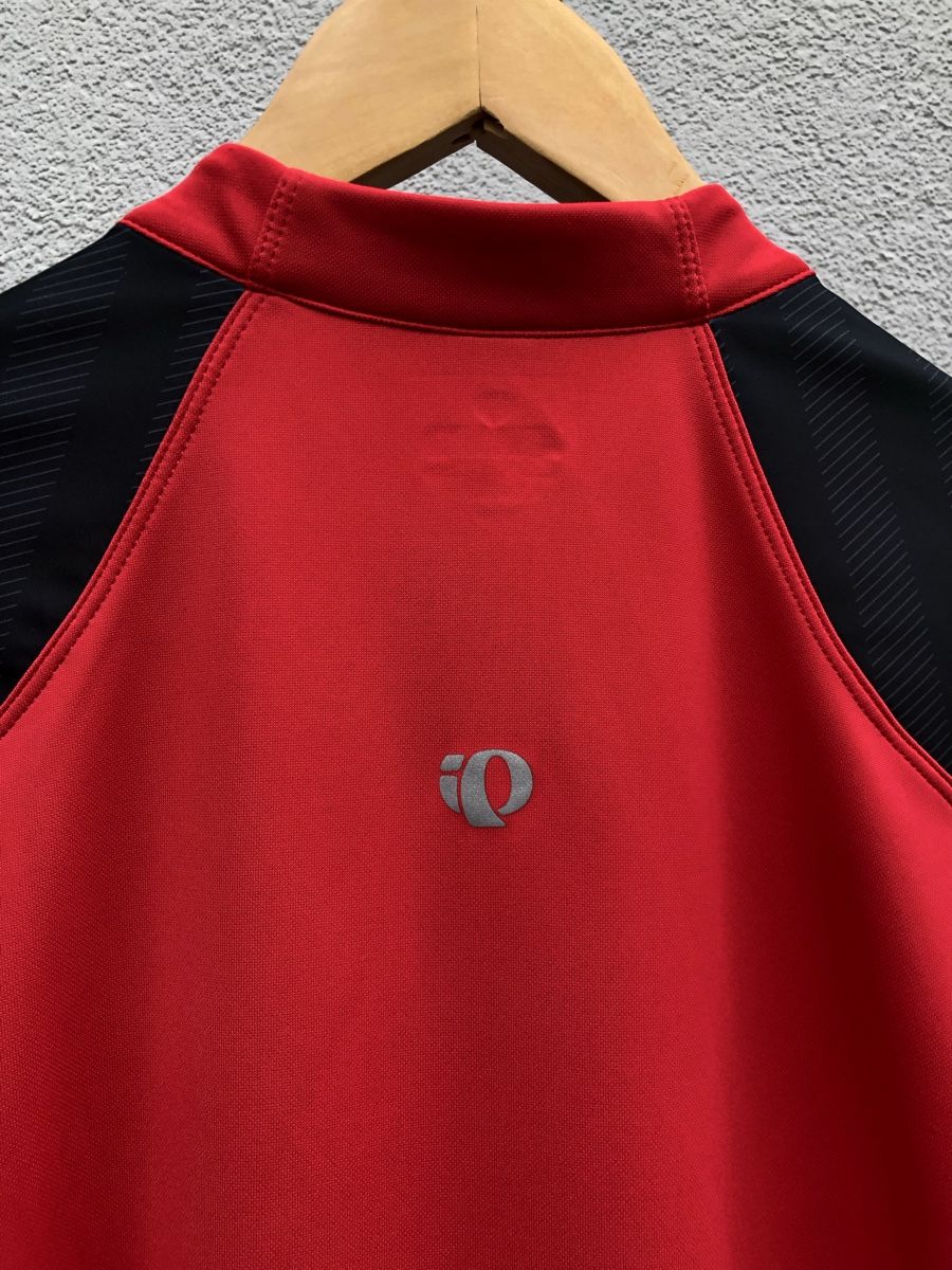 Pearl Izumi Canottiere & Pantaloni: Pearl Izumi Cycling Jersey – Usato da Fribourg venduto da ann_l9b7 6