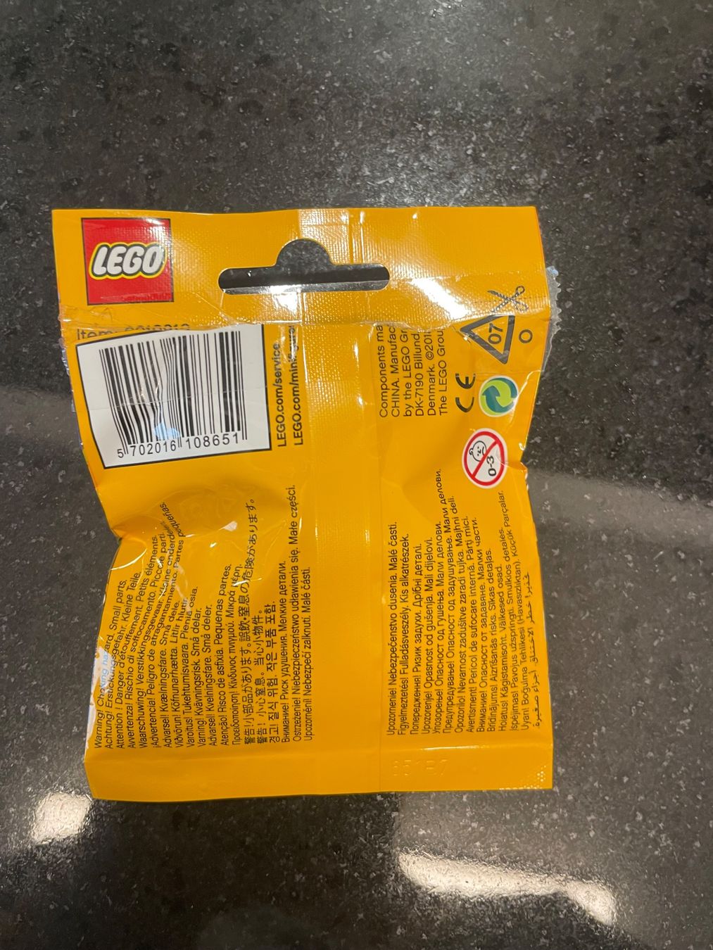 Lego Giocattoli: Lego Minifigures Serie 18 – Nuovo (secondo la descrizione) da Luzern venduto da sop_5d7x 2