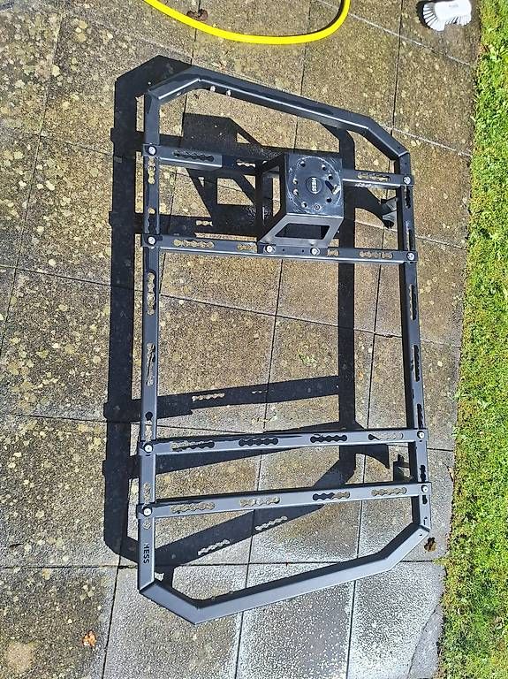 VW Altri accessori per camping: Support arrière universel HESS VW T5 /T6 – Usato da Corcelles-le-Jorat venduto da the_5dhm 2