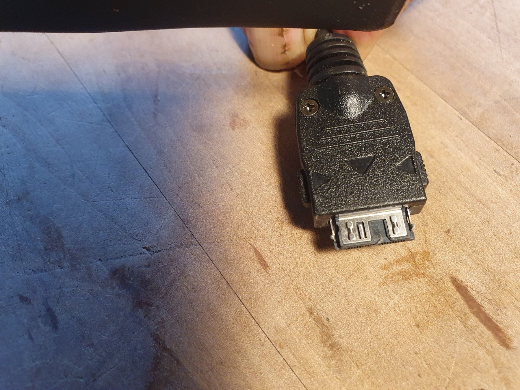 Unità & Adattatore: HWAYING Mod. No. AP-02  Ladekabel – Usato da Zürich venduto da loosebone 1
