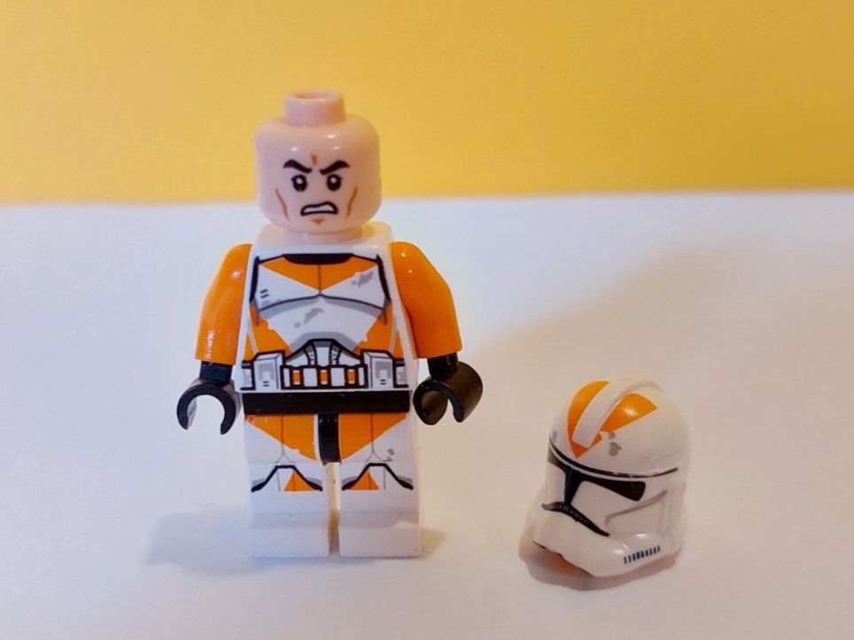 Lego Kit di costruzioni: LEGO Clone Trooper 212th Attack Battalion sw0522 – Usato da St.Gallen venduto da TinasBauundSpiel 1