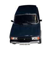 Lada 1:43 - The living daylights - mit Chauffeur