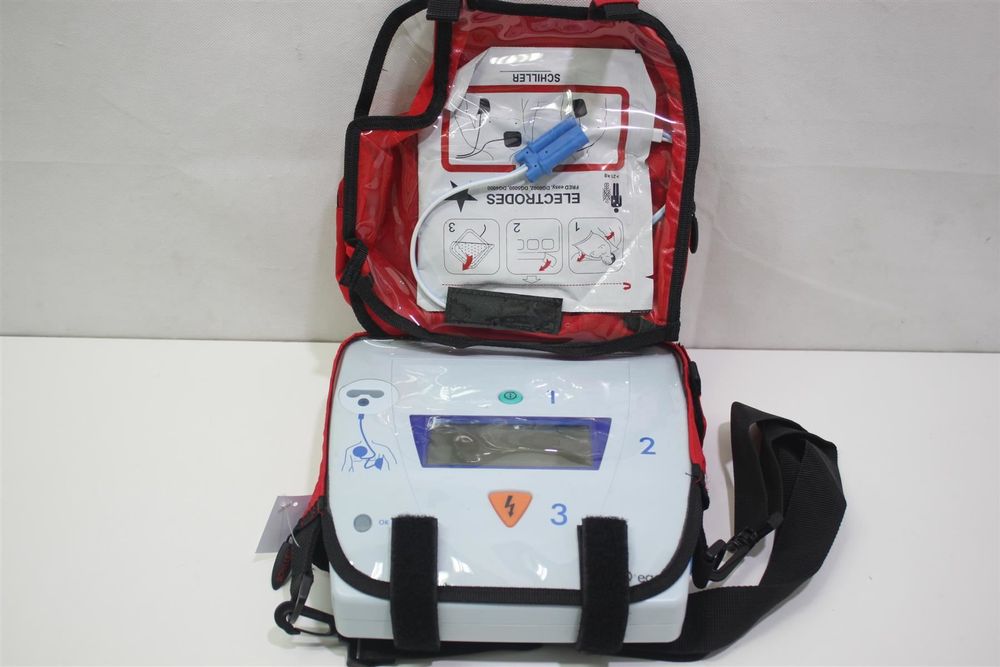 SCHILLER Defibrillator (2425) Kaufen auf Ricardo