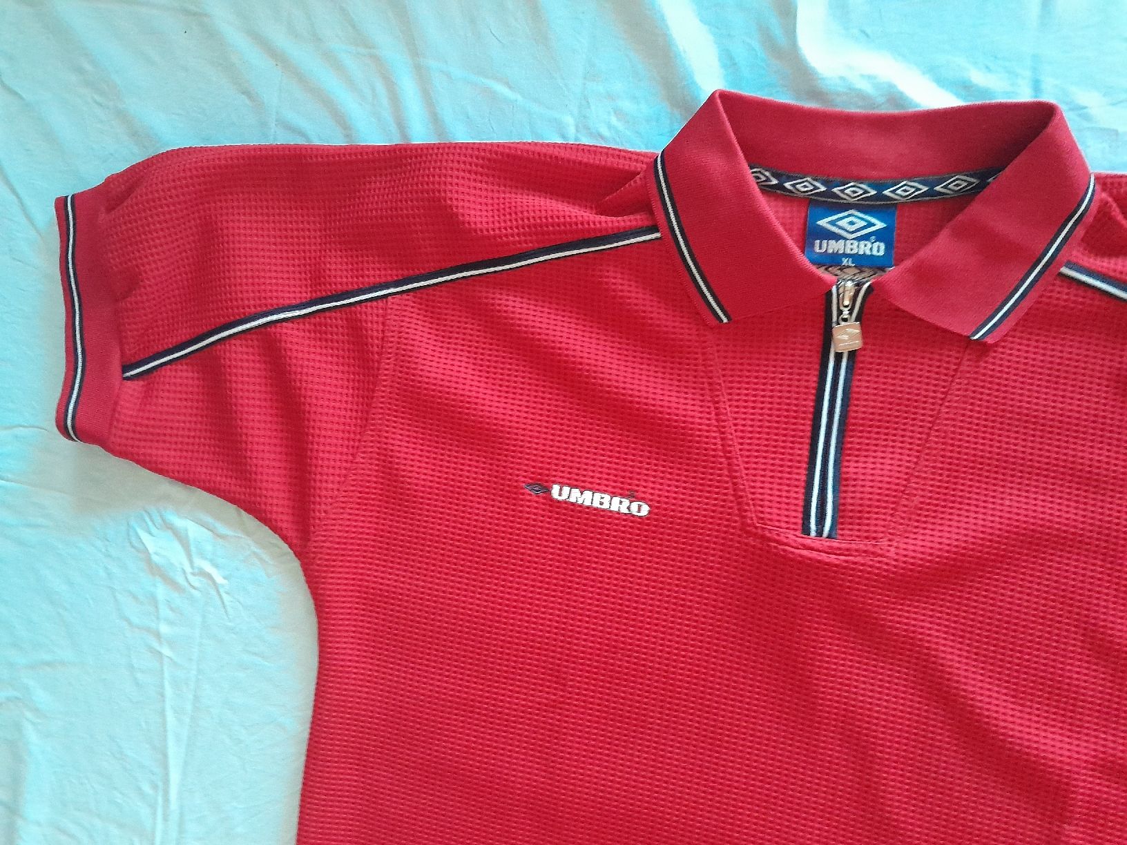 Magliette Polo: Polo Umbro taille XL – Usato da Genève venduto da ang_fd8z 2