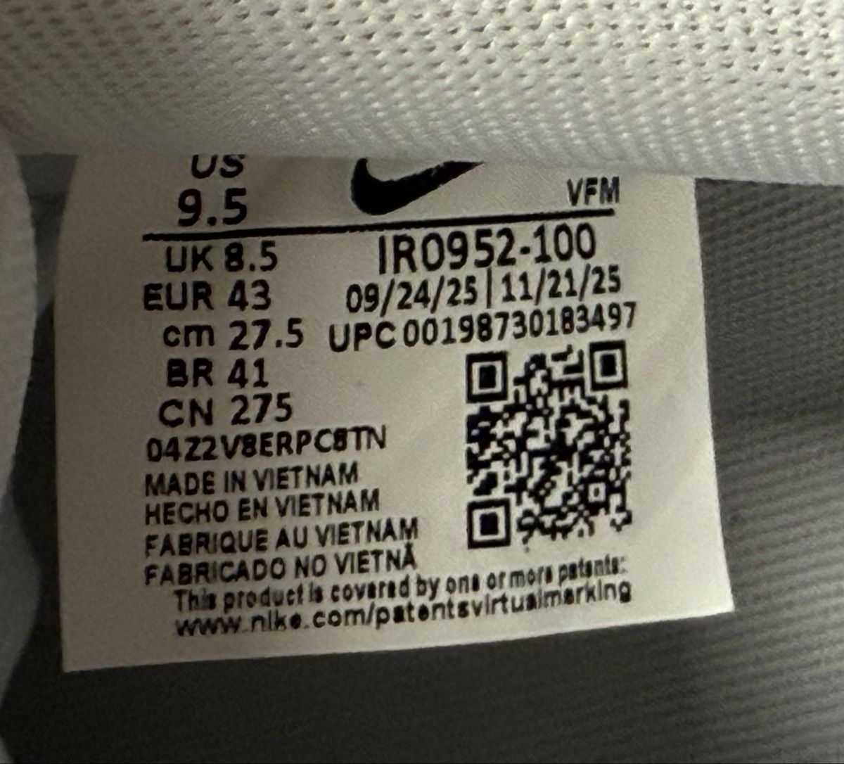 Nike Scarpe da uomo: Nike Air Force 1 White Tech gr 43 – Nuovo (secondo la descrizione) da Muhen venduto da mauyo 6