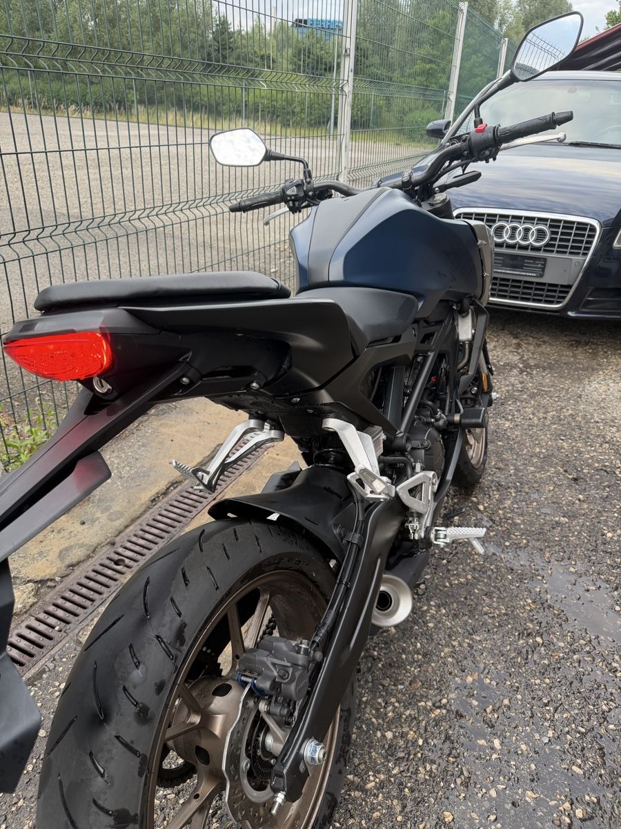 Honda Strada: Honda CB125R 2022 2100km – Usato da Etoy venduto da Sdx1312 3