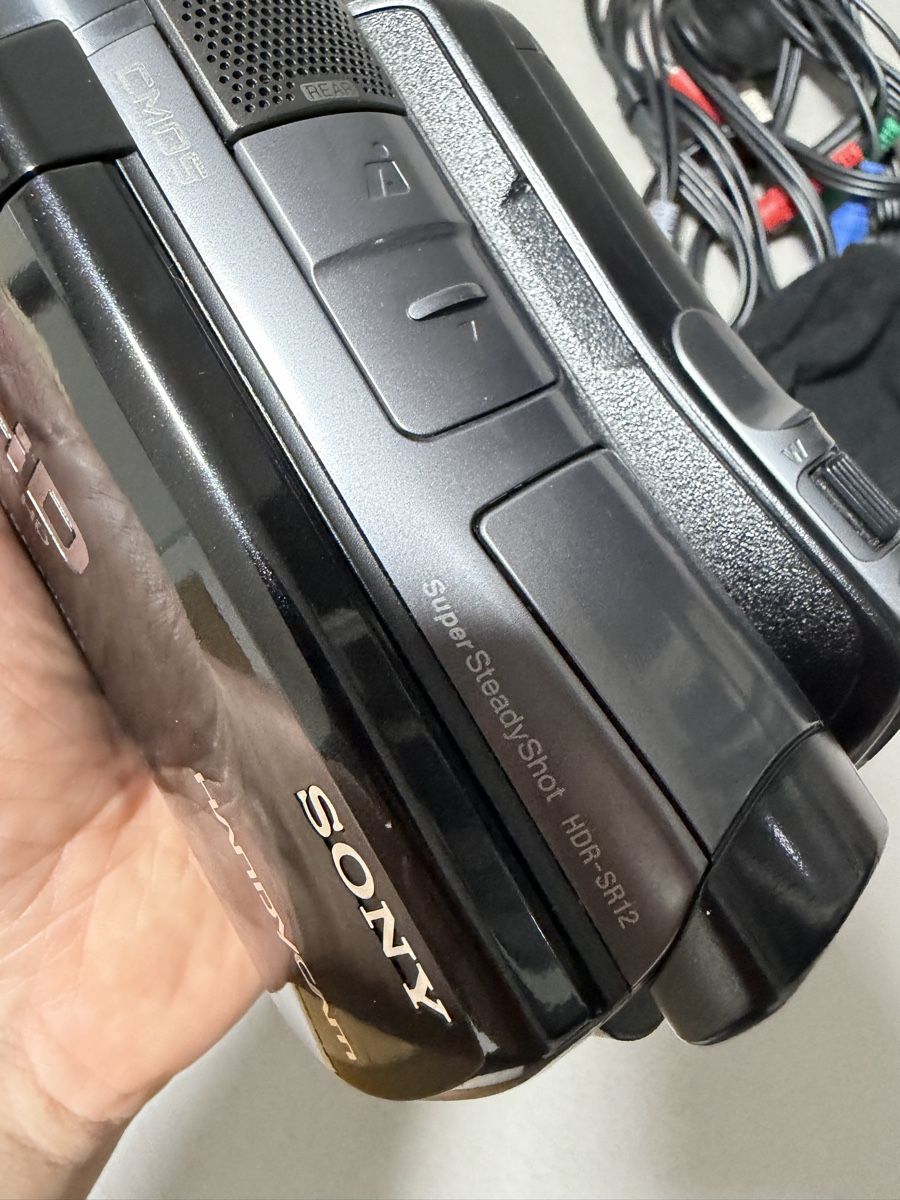 Sony Camcorder: SONY Handycam HDR-SR12 Videokamera – Gebraucht aus Niederbipp von yar_tf6f 1