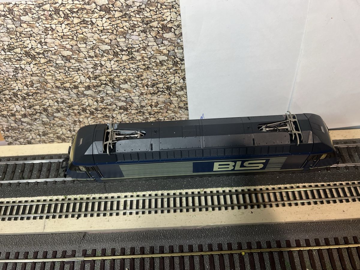 Märklin Modelleisenbahnen: Märklin BLS Lok 465 – Gebraucht aus Dübendorf von Troggy 2