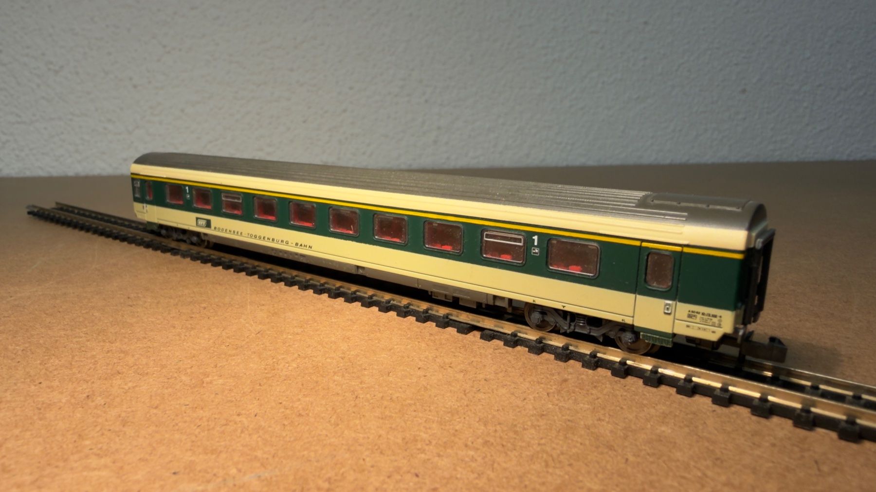 Roco Modellini di ferrovie: Roco Bodensee - Toggenburg - Bahn Spur N – Usato da Schlieren venduto da rat_lq6b 7