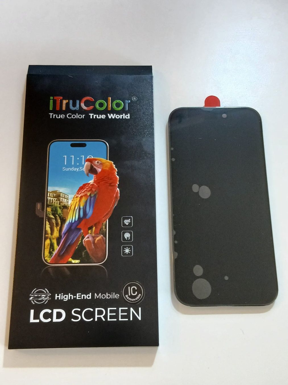 Monitor: Display Iphone 16 Soft Oled – Nuovo e nell'imballaggio originale da Leukerbad venduto da wor_sf98