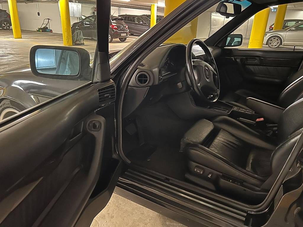 Automobili: 540i V8 Touring 1995 schwarz E34 – Usato da Alpnach Dorf venduto da inf_56t7 4