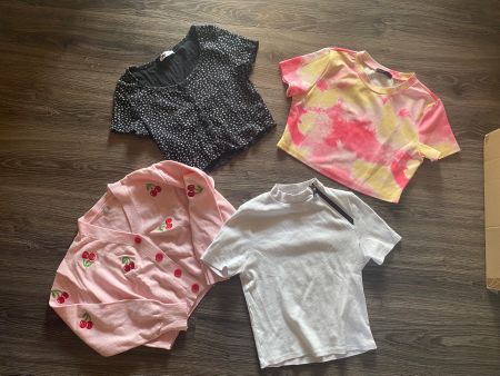 Lot de tops ( crop top) en S