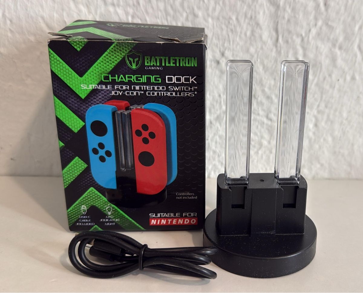 Adattatori & Cavi: Nintendo Switch Joy-Con Controller Charging Dock - TOP! – Usato da Ehrendingen venduto da bubulence