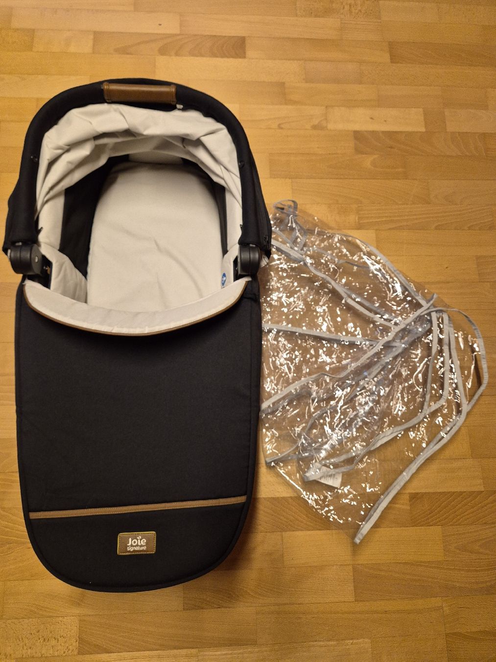 Joie Carrozzine: Poussette, siège-auto & accessoires – Usato da Châtel-Montsalvens venduto da lin_s2k9 4