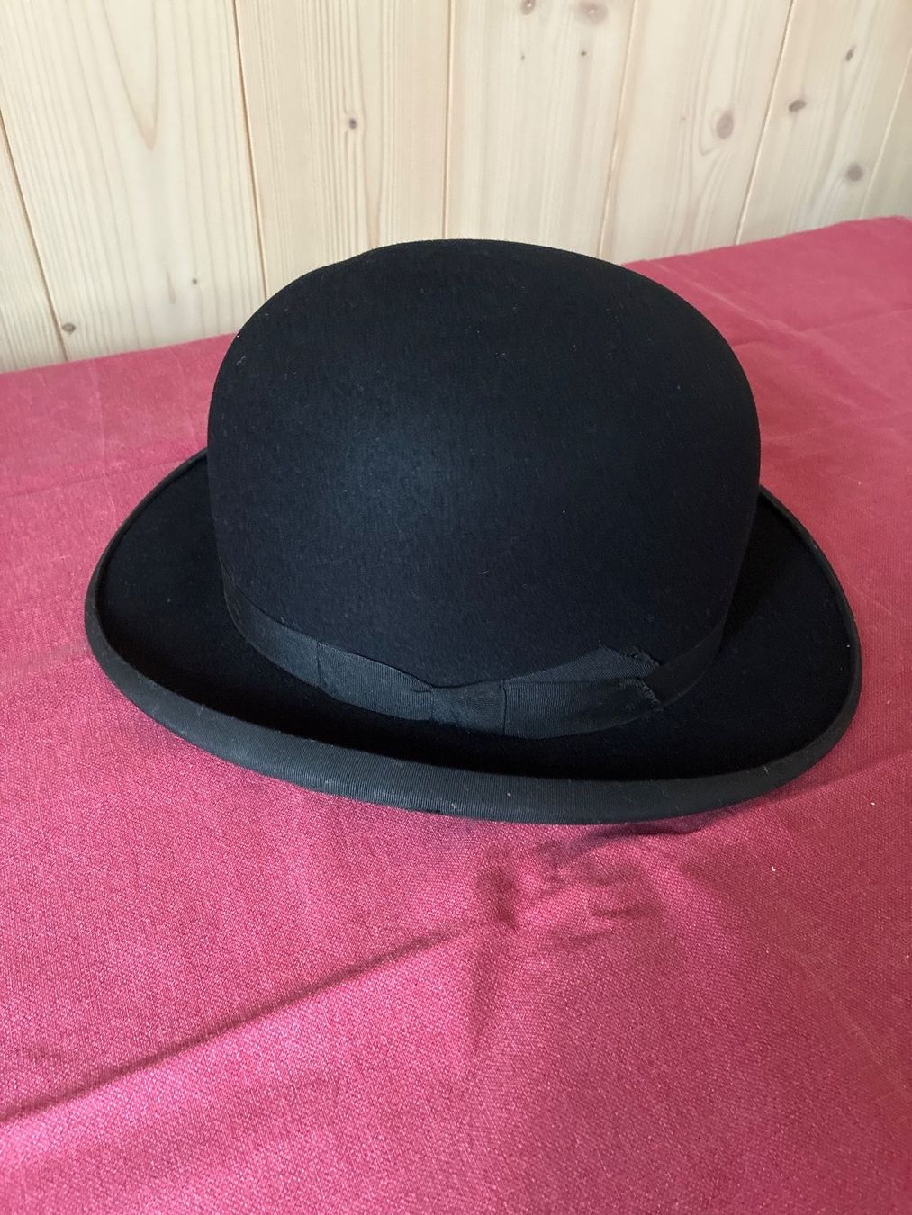 Hüte, Mützen & Caps: Melone Hut – Gebraucht aus Guggisberg von Wintschi 1