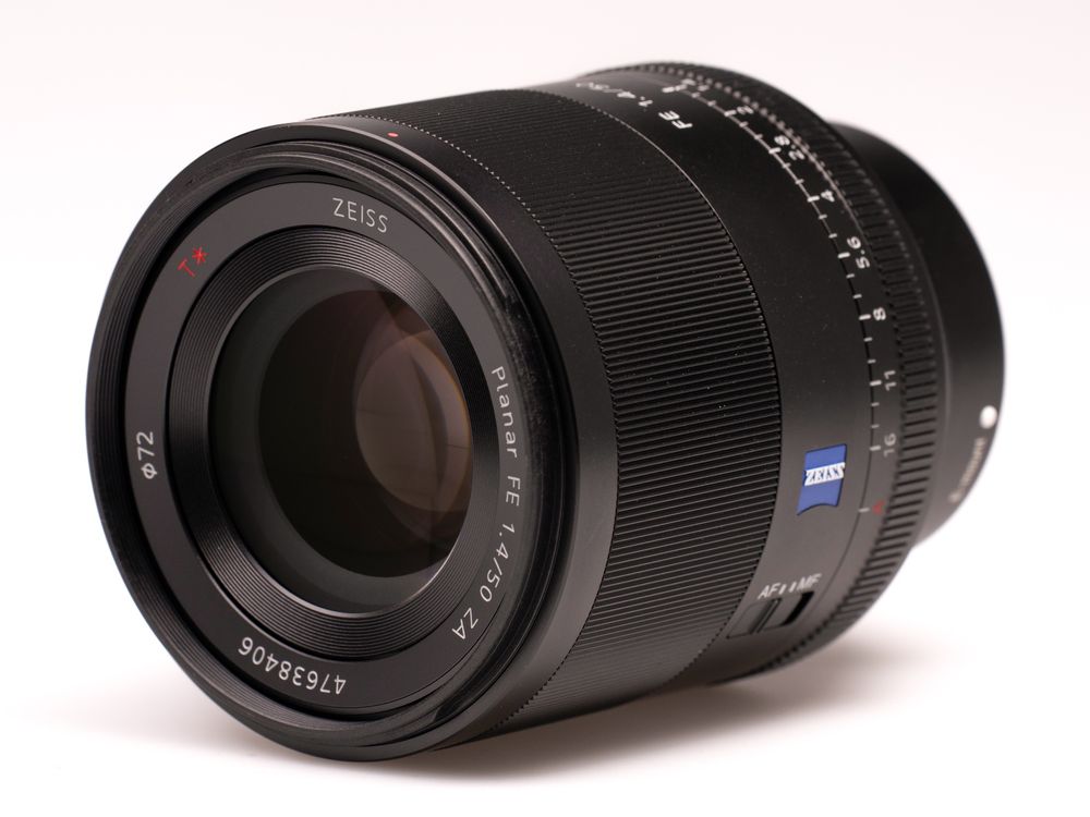 Sony Objectifs: Sony E-Mount FF 50mm Zeiss F1.4 SSM Top Zustand – D'occasion à Wil SG par fotomayer 1