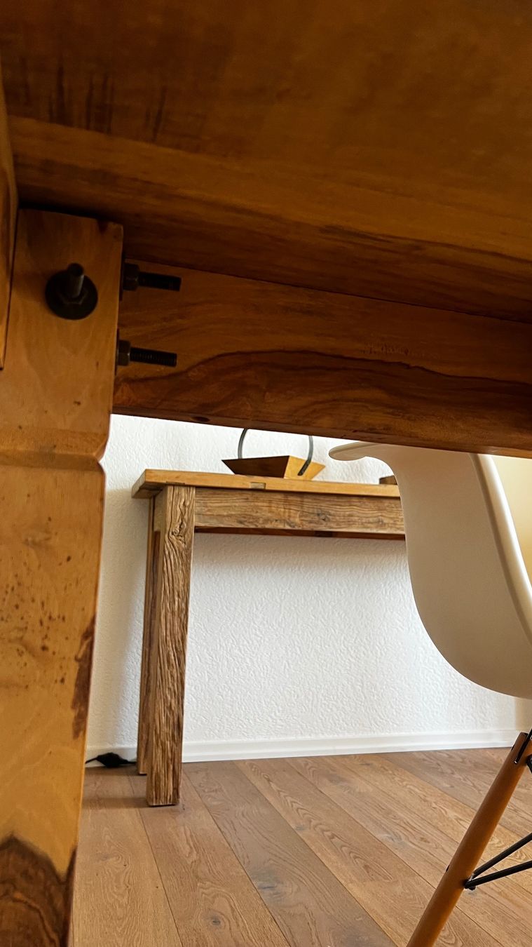 Pfister Tische: Massivholztisch – Neu (gemäss Beschreibung) aus Jona von Lili.lou 6