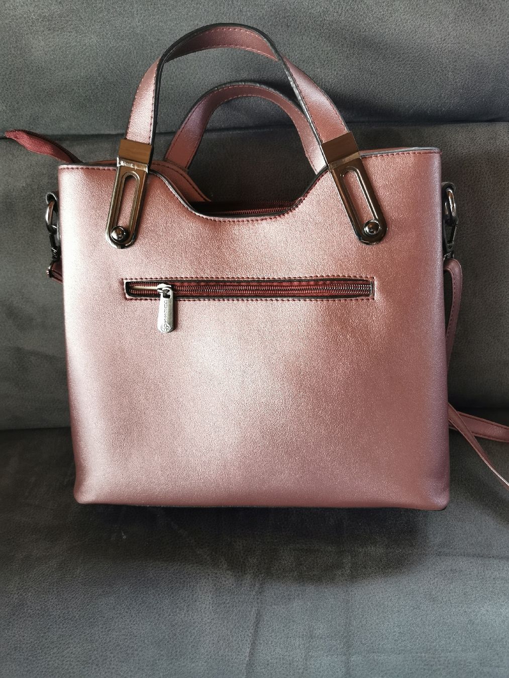 Taschen für Damen: Schöne, nicht echte Tasche – Neu (gemäss Beschreibung) aus Egnach von WalNic 1
