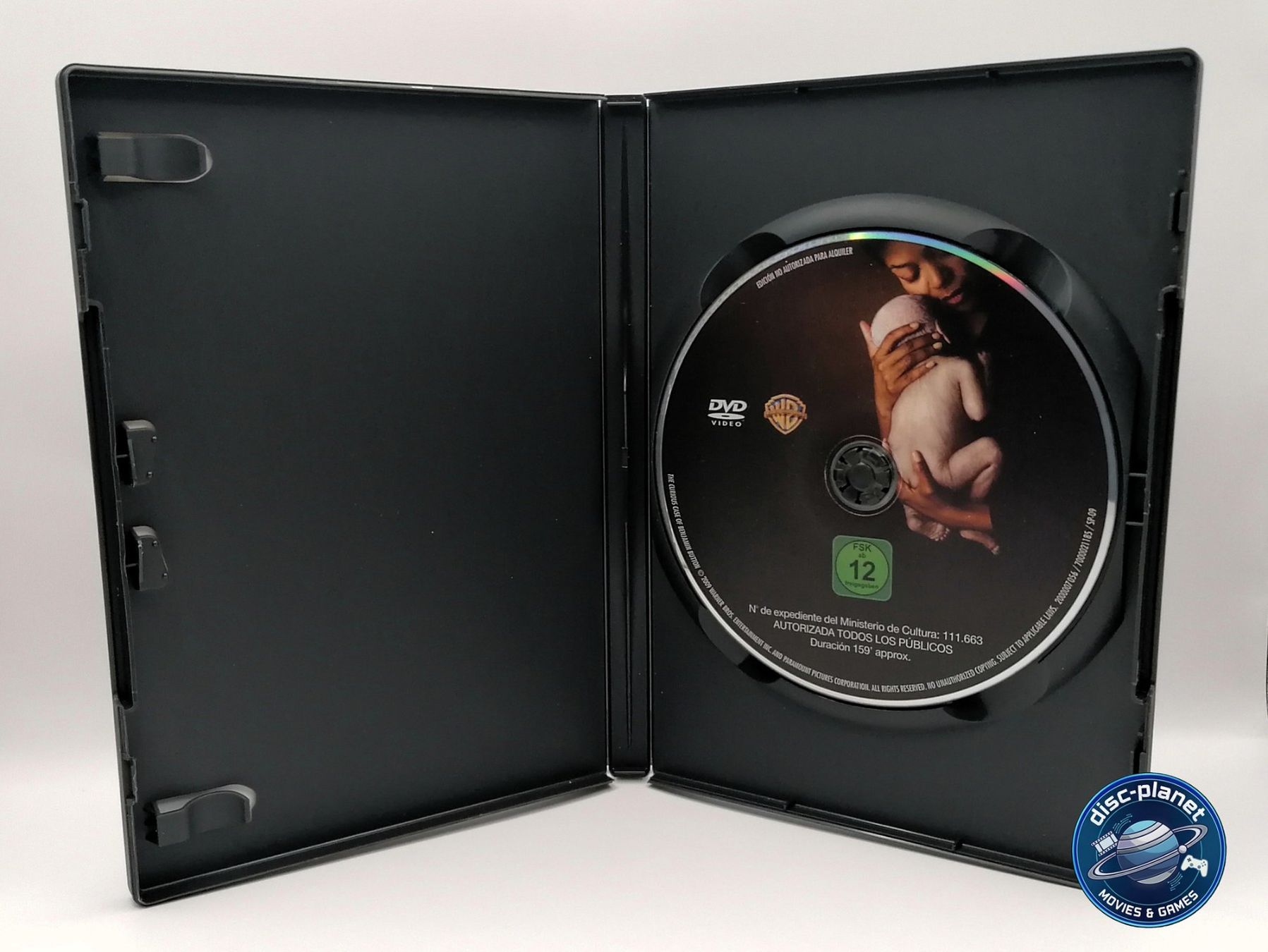 Tutti i DVDs: DVD - Der seltsame Fall des Benjamin Button (2008) – Usato da Embrach venduto da disc-planet 2