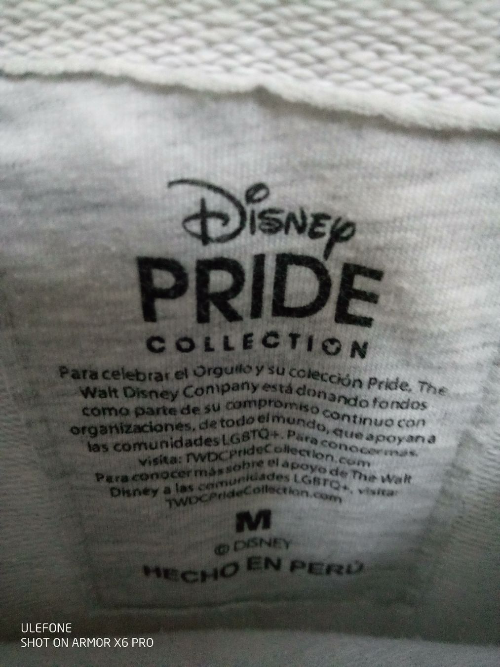 Maglioni & Felpe: Disney Pride Collection Pullover, Grösse M, Top Zustand – Usato da Volketswil venduto da Car1 2
