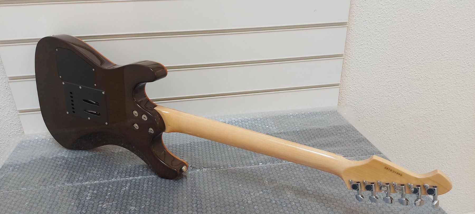 Strumenti musicali: Aria GT Series e-gitarre neuwertig – Nuovo (secondo la descrizione) da Glattbrugg venduto da Swissmusik 4