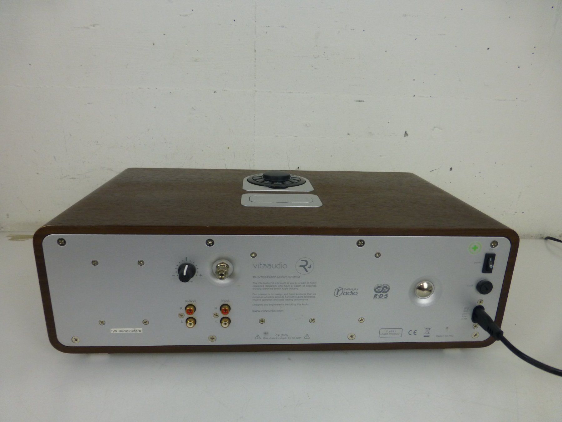 Ruark Lettore multimediale & Streamer: Vita Audio R4 DAB+ defekt – Difettoso da Fahrweid venduto da gruenezahn 3