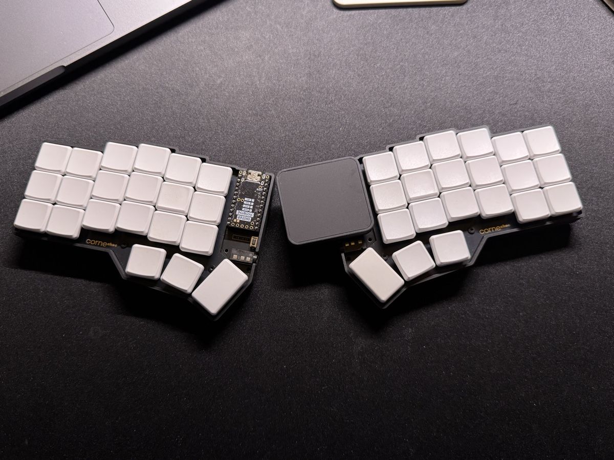 Tastaturen: Corne split mechanical keyboard low profile – Gebraucht aus Oberrieden von pio_d2vx 1
