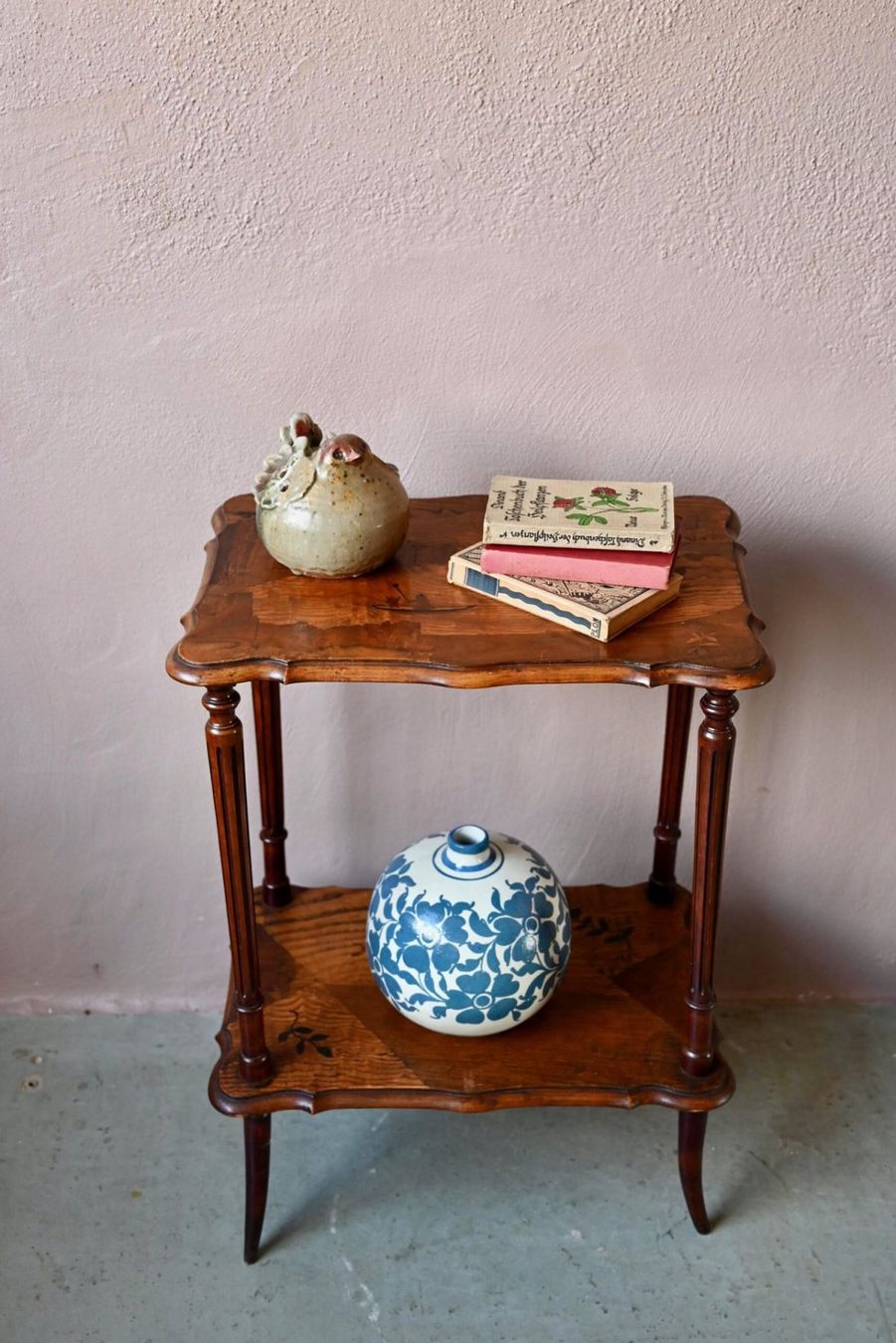 Tavoli: Desserte ancienne table à thé marquetée – Usato da COLMAR venduto da Sophiebellelurette 3