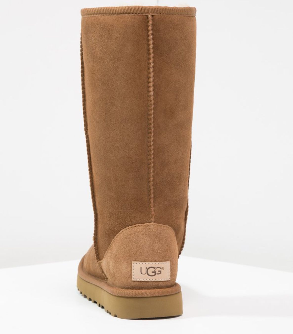 Ugg Chaussures femmes: Ugg Chestnut Tall – Neuf avec emballage d'origine à Gland par Sde_6587 2